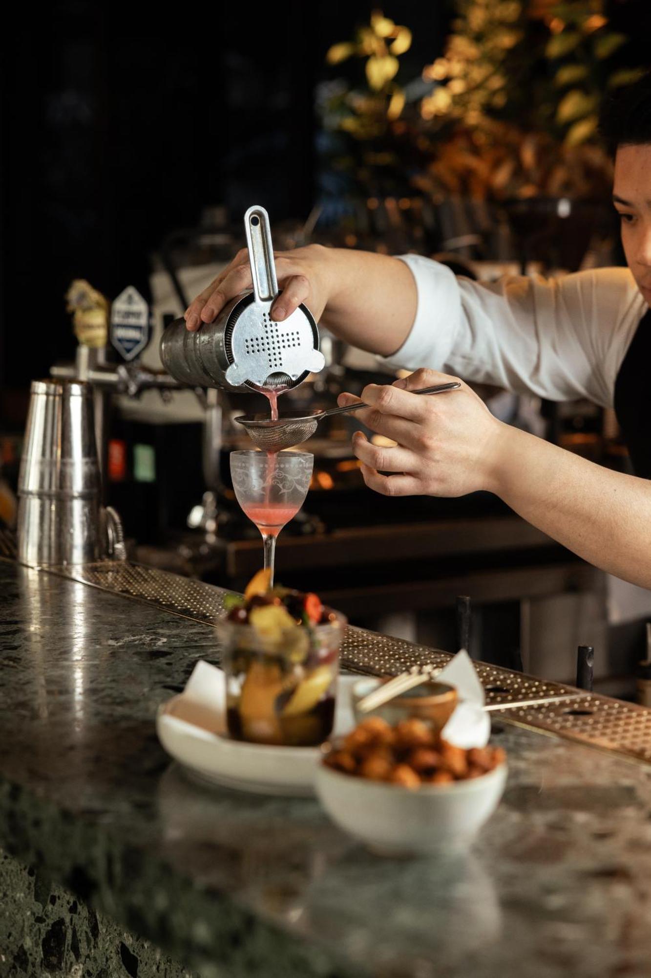 West Hotel Sydney, Curio Collection By Hilton Bagian luar foto