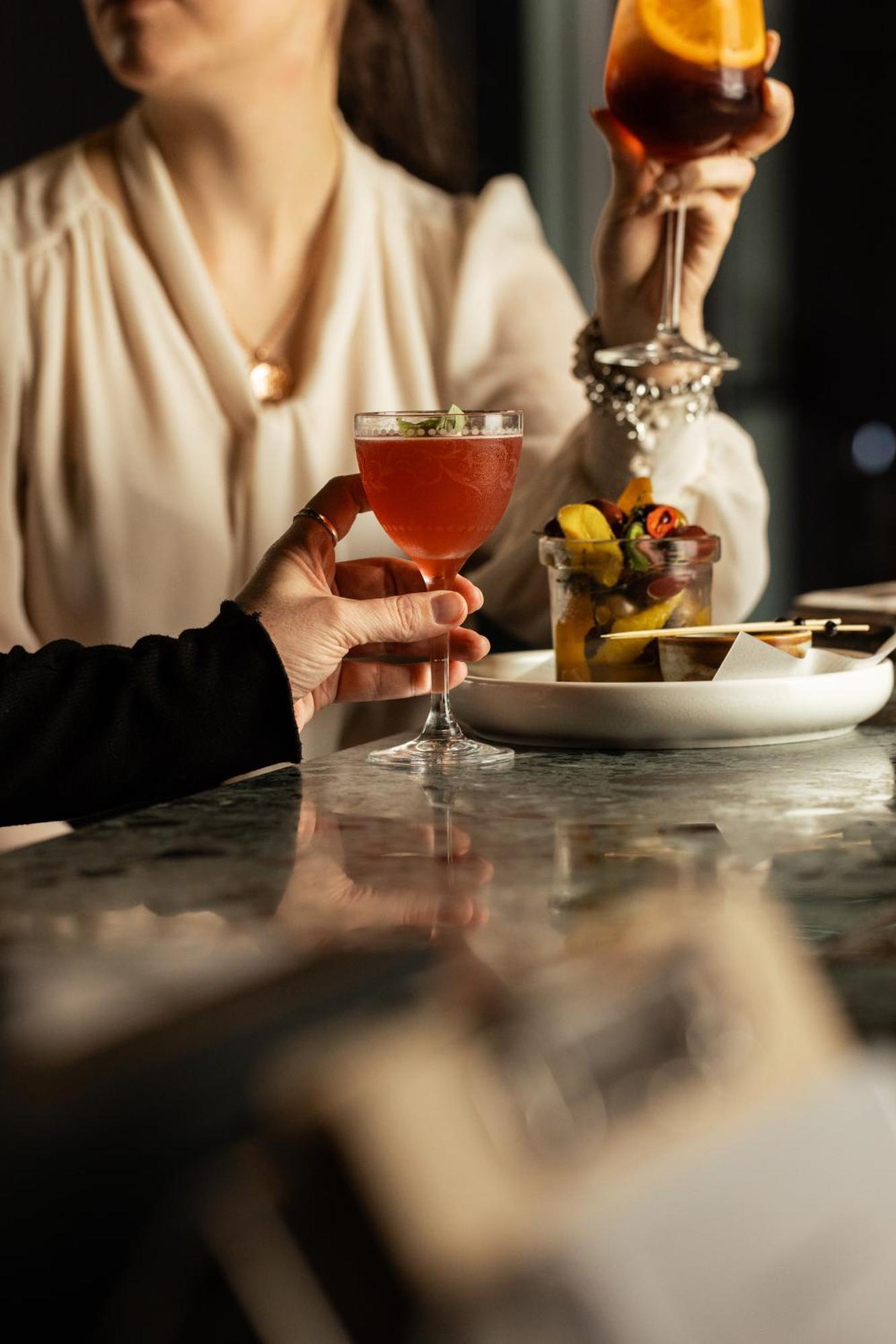 West Hotel Sydney, Curio Collection By Hilton Bagian luar foto